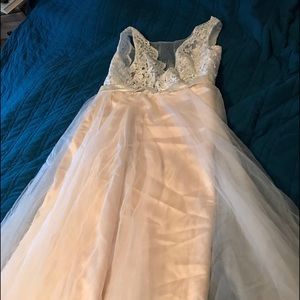 Never worn wedding dress